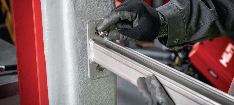 Dişli standoff (paslanmaz çelik) Yangına karşı pasif koruma (PFP) kaplı çelik kirişlere sabitleme için erkek-dişi paslanmaz çelik dişli standoff Uygulamalar 1